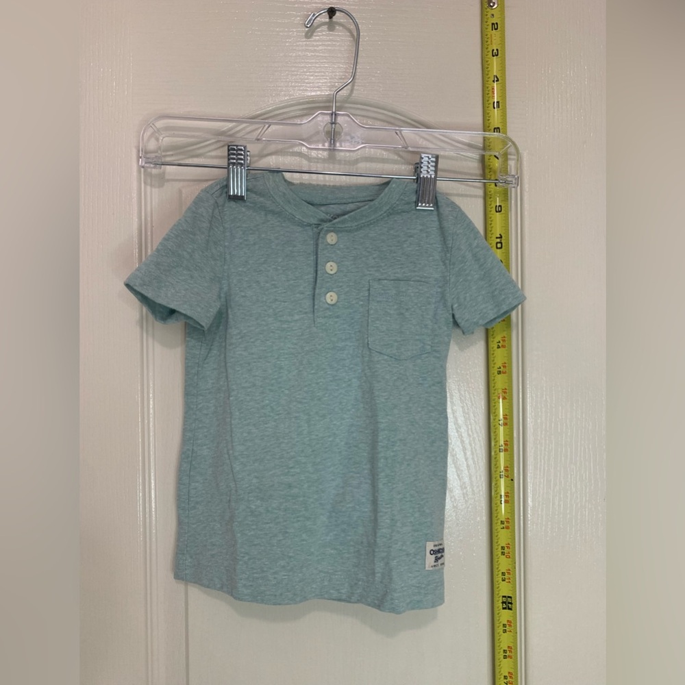 Boys Lot OshKosh B Gosh Short Sleeve Shirts Size 24 Months (5) Total Shirts - Picture 3 of 9